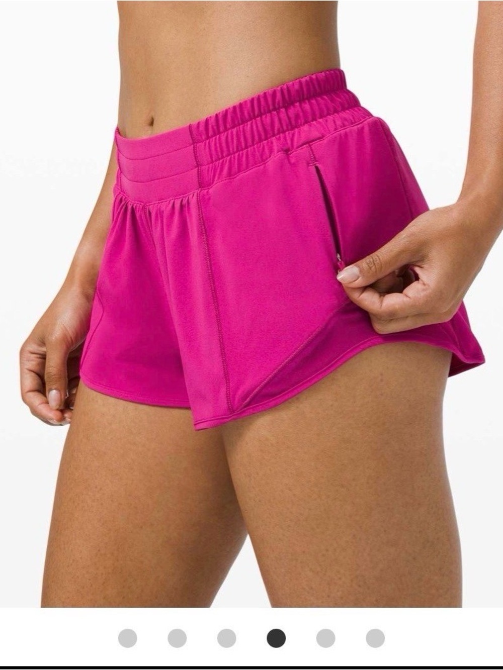 Lululemon hotty hot shorts 2.5 inch inseam - bright pink 8